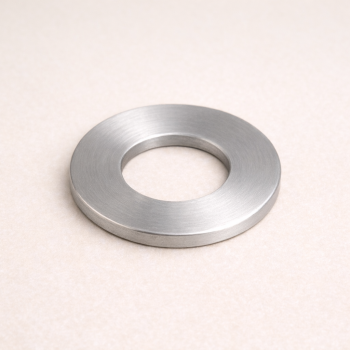 Шайба нержавеющая М10 А2 DIN 9021 кузовная в наличии в Калуге